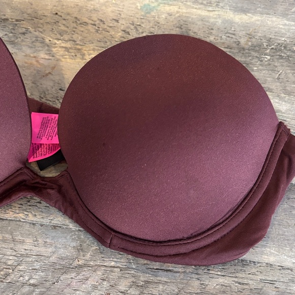 2/$25 Lasenza strapless Bra - Picture 3 of 5
